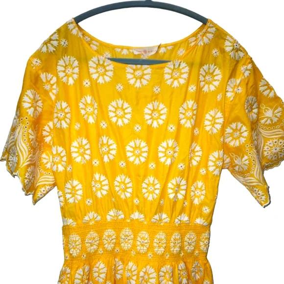 Yellow Floral Lace Dress - Picture 3 of 11